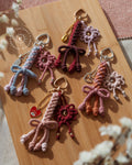 Macramé workshop bag charm Bowie